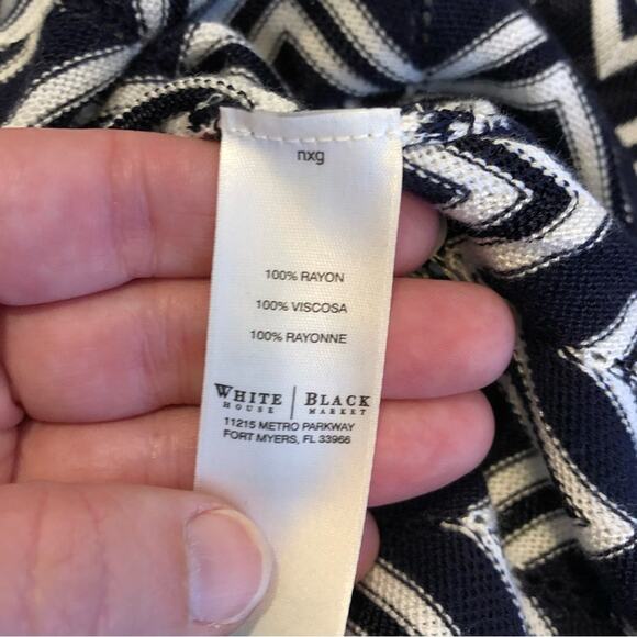 WHBM navy and white chevron knit lightweight sweater tunic size Small - Picture 12 of 15